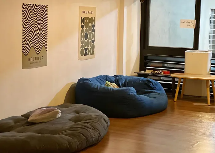 Smoking Buddy House